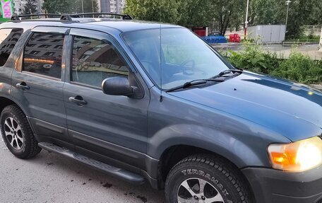 Ford Escape II, 2005 год, 600 000 рублей, 3 фотография