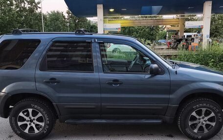 Ford Escape II, 2005 год, 600 000 рублей, 4 фотография