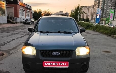 Ford Escape II, 2005 год, 600 000 рублей, 2 фотография
