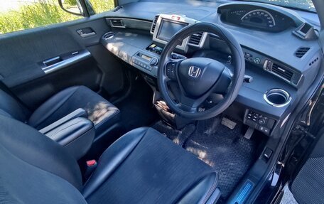 Honda Freed I, 2012 год, 1 450 000 рублей, 8 фотография