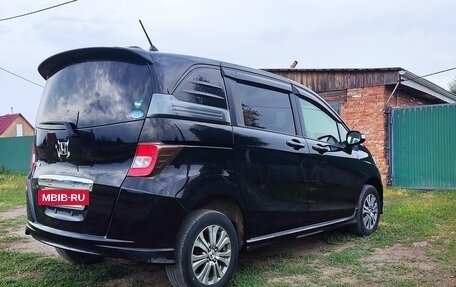 Honda Freed I, 2012 год, 1 450 000 рублей, 4 фотография