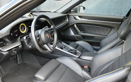 Porsche 911, 2021 год, 26 990 000 рублей, 11 фотография