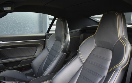 Porsche 911, 2021 год, 26 990 000 рублей, 12 фотография