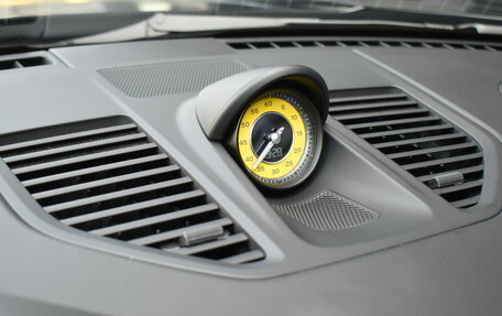 Porsche 911, 2021 год, 26 990 000 рублей, 18 фотография