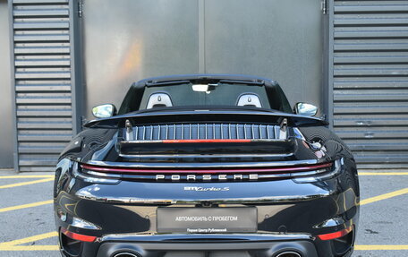 Porsche 911, 2021 год, 26 990 000 рублей, 8 фотография