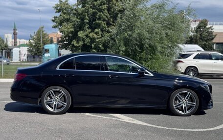 Mercedes-Benz E-Класс, 2019 год, 4 950 000 рублей, 6 фотография