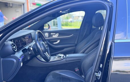 Mercedes-Benz E-Класс, 2019 год, 4 950 000 рублей, 12 фотография