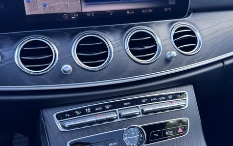 Mercedes-Benz E-Класс, 2019 год, 4 950 000 рублей, 23 фотография