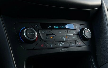 Ford Focus III, 2018 год, 949 600 рублей, 15 фотография