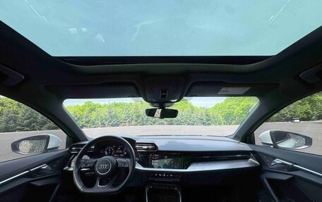 Audi A3, 2022 год, 2 300 000 рублей, 14 фотография