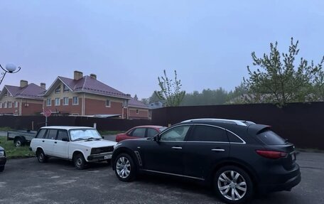 Infiniti QX70, 2013 год, 1 699 000 рублей, 6 фотография
