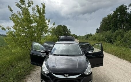 Hyundai ix35 I рестайлинг, 2011 год, 900 000 рублей, 1 фотография