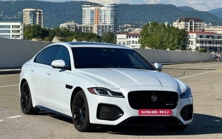 Jaguar XF II, 2021 год, 3 600 000 рублей, 1 фотография