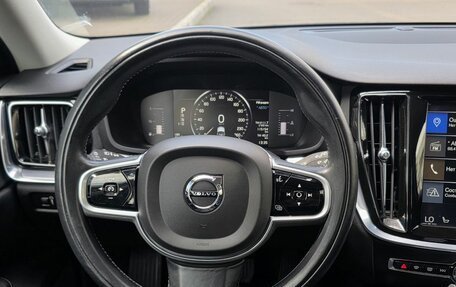 Volvo V60 Cross Country II, 2019 год, 3 450 000 рублей, 11 фотография