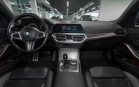 BMW 3 серия, 2019 год, 3 390 000 рублей, 8 фотография