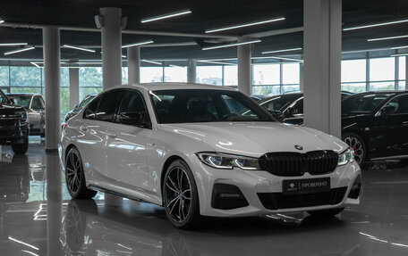 BMW 3 серия, 2019 год, 3 390 000 рублей, 2 фотография