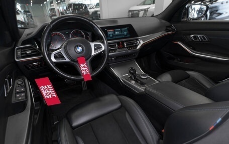 BMW 3 серия, 2019 год, 3 390 000 рублей, 7 фотография