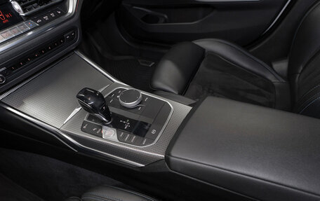 BMW 3 серия, 2019 год, 3 390 000 рублей, 14 фотография