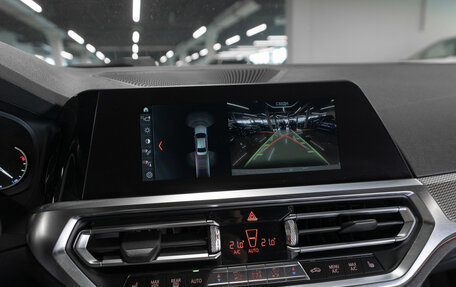 BMW 3 серия, 2019 год, 3 390 000 рублей, 17 фотография