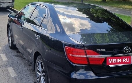 Toyota Camry, 2016 год, 1 930 000 рублей, 6 фотография