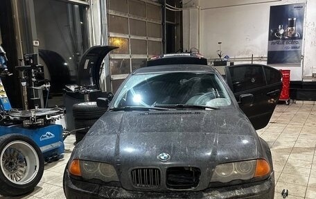 BMW 3 серия, 1998 год, 650 000 рублей, 24 фотография