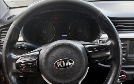 KIA Rio IV, 2018 год, 1 450 000 рублей, 6 фотография