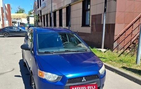 Mitsubishi Colt VI рестайлинг, 2010 год, 550 000 рублей, 3 фотография