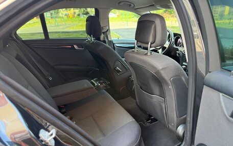 Mercedes-Benz C-Класс, 2012 год, 1 160 000 рублей, 20 фотография