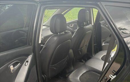 Hyundai ix35 I рестайлинг, 2011 год, 900 000 рублей, 13 фотография