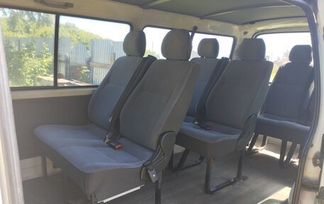 Toyota HiAce H100, 2000 год, 620 000 рублей, 11 фотография
