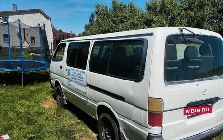 Toyota HiAce H100, 2000 год, 620 000 рублей, 6 фотография