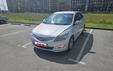 Hyundai Solaris II рестайлинг, 2016 год, 850 000 рублей, 3 фотография