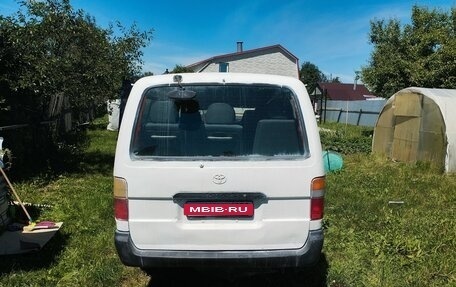Toyota HiAce H100, 2000 год, 620 000 рублей, 5 фотография