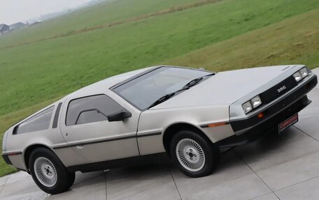 DeLorean DMC-12, 1981 год, 10 700 000 рублей, 6 фотография