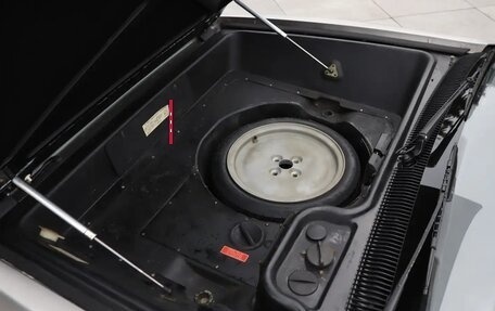 DeLorean DMC-12, 1981 год, 10 700 000 рублей, 11 фотография
