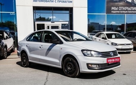 Volkswagen Polo VI (EU Market), 2019 год, 1 200 000 рублей, 5 фотография