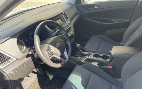 Hyundai Tucson III, 2017 год, 1 670 000 рублей, 10 фотография