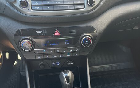 Hyundai Tucson III, 2017 год, 1 670 000 рублей, 8 фотография