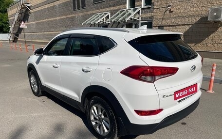Hyundai Tucson III, 2017 год, 1 670 000 рублей, 5 фотография