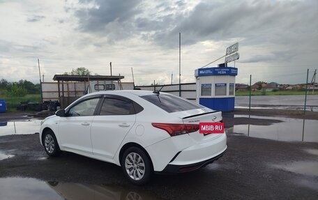 Hyundai Solaris II рестайлинг, 2019 год, 750 000 рублей, 2 фотография