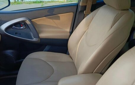 Toyota RAV4, 2009 год, 1 420 000 рублей, 24 фотография