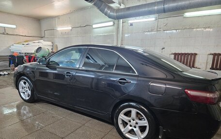 Toyota Camry, 2010 год, 1 300 000 рублей, 4 фотография