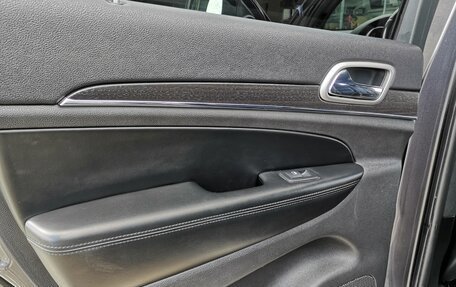 Jeep Grand Cherokee, 2018 год, 4 100 000 рублей, 16 фотография