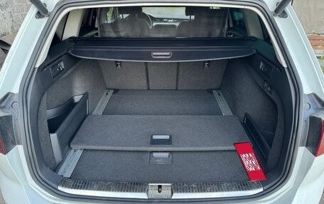 Volkswagen Passat B8 рестайлинг, 2019 год, 3 750 000 рублей, 17 фотография