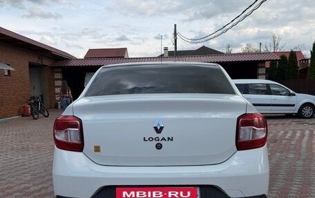Renault Logan II, 2020 год, 1 090 000 рублей, 2 фотография