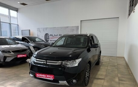 Mitsubishi Outlander III рестайлинг 3, 2014 год, 1 350 000 рублей, 1 фотография