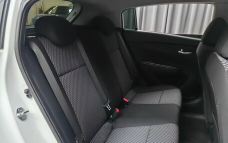 KIA Rio IV, 2018 год, 1 375 000 рублей, 9 фотография