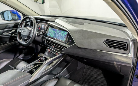 Geely Tugella FY11, 2021 год, 2 450 000 рублей, 11 фотография