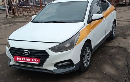 Hyundai Solaris II рестайлинг, 2019 год, 660 000 рублей, 3 фотография