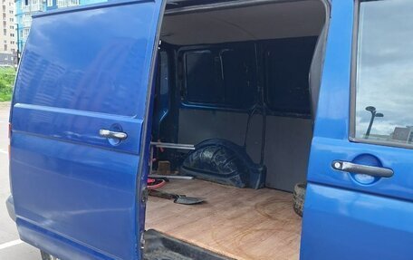 Volkswagen Transporter T5 рестайлинг, 2007 год, 700 000 рублей, 6 фотография